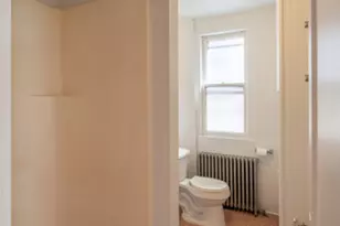 762 State St, New Haven, CT 06511 - Photo 3