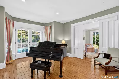 999 Bronson Road, Fairfield, CT 06824 - Photo 13