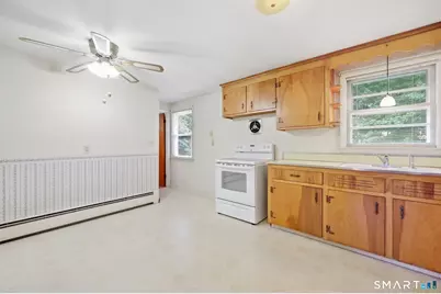 41 Crestwood Drive, Manchester, CT 06040 - Photo 3