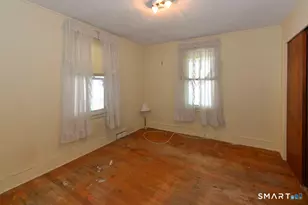 236 E Waterbury Rd, Naugatuck, CT 06770 - Photo 7