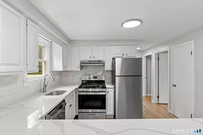 173 Timber Trail, Wethersfield, CT 06109 - Photo 5