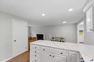 173 Timber Trail, Wethersfield, CT 06109 - Photo 3