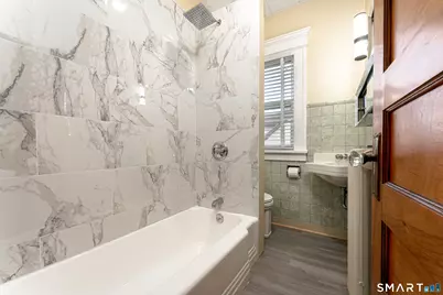 201 Fairlawn Avenue, Waterbury, CT 06705 - Photo 25