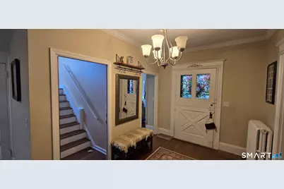 105 Beacon Street, Hartford, CT 06105 - Photo 9