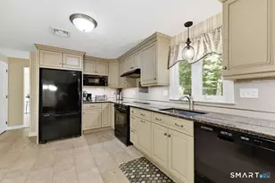 305 Eastbury Hill Rd, Glastonbury, CT 06033 - Photo 11