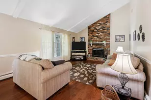 305 Eastbury Hill Rd, Glastonbury, CT 06033 - Photo 5