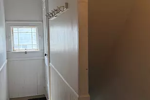 122 Hull St, Bristol, CT 06010 - Photo 17