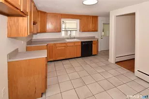 71 Dudley Rd, Wethersfield, CT 06109 - Photo 21