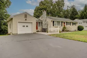 17 Warner Rd, Berlin, CT 06037 - Photo 3