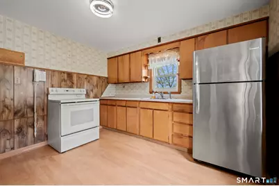 27 Baldwin Street, Meriden, CT 06451 - Photo 5