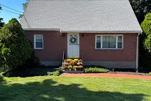 27 Baldwin St, Meriden, CT 06451 - Photo 1