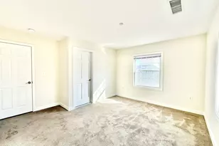 37 Fairfield Ave, Stamford, CT 06902 - Photo 15