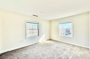37 Fairfield Ave, Stamford, CT 06902 - Photo 13