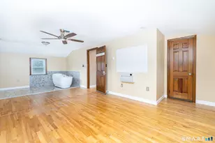 34 Silver Ln, Enfield, CT 06082 - Photo 27
