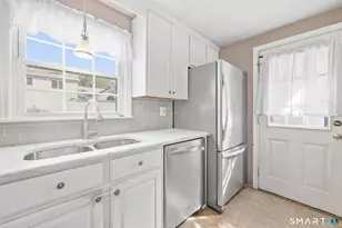 14 Gordon Ave, Enfield, CT 06082 - Photo 19