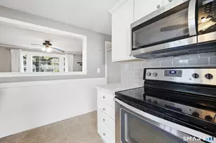 14 Gordon Ave, Enfield, CT 06082 - Photo 21
