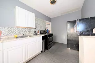 557 Wilmot Ave, Bridgeport, CT 06607 - Photo 21