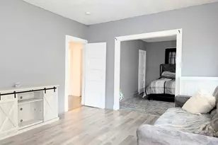 557 Wilmot Ave, Bridgeport, CT 06607 - Photo 11