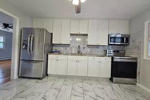 557 Wilmot Ave, Bridgeport, CT 06607 - Photo 37