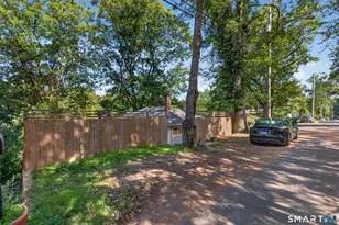33 Circle Dr, Stratford, CT 06614 - Photo 31