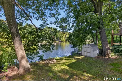 33 Circle Drive, Stratford, CT 06614 - Photo 35