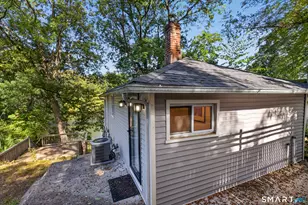 33 Circle Dr, Stratford, CT 06614 - Photo 33