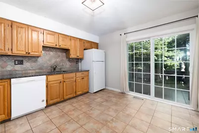 380 Hitchcock Road #218, Waterbury, CT 06705 - Photo 5