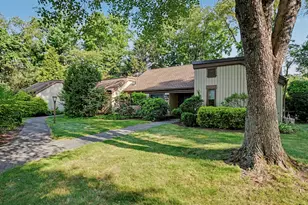 626 Heritage Vlg, Southbury, CT 06488 - Photo 3