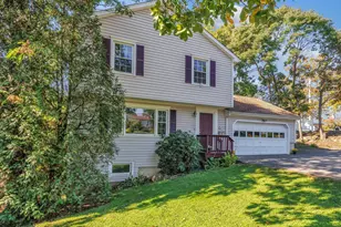 667 Melville Ave, Fairfield, CT 06825 - Photo 1