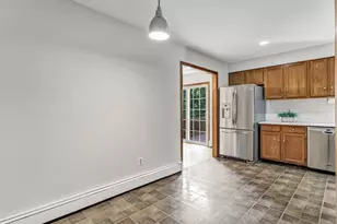 667 Melville Ave, Fairfield, CT 06825 - Photo 15