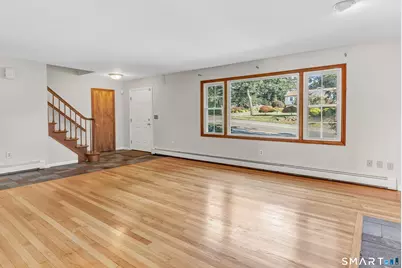 667 Melville Avenue, Fairfield, CT 06825 - Photo 7
