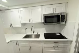 1996 Huntington Rd, Stratford, CT 06615 - Photo 9