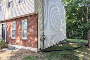 1996 Huntington Rd, Stratford, CT 06615 - Photo 3