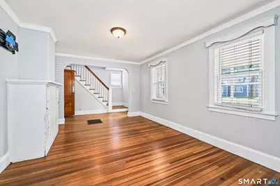 118 Englewood Avenue, West Hartford, CT 06110 - Photo 9