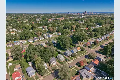 118 Englewood Avenue, West Hartford, CT 06110 - Photo 5
