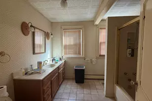 378 Commonwealth Ave, New Britain, CT 06053 - Photo 7