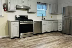 80 Dix St, Hamden, CT 06514 - Photo 3