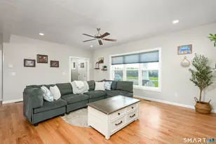 71 Middle Rd, East Windsor, CT 06016 - Photo 17