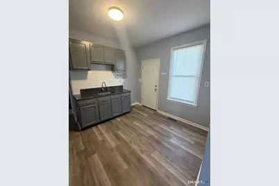 227 Newfield Avenue, Bridgeport, CT 06607 - Photo 3