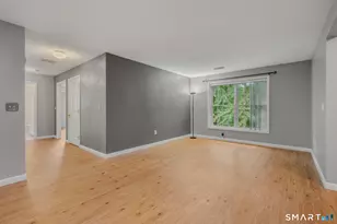 128 Meridian St, Groton, CT 06340 - Photo 9