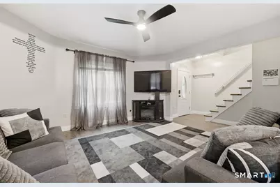 118 Reservoir Avenue, Meriden, CT 06451 - Photo 9