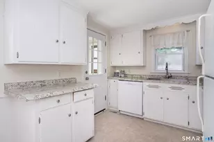 394 Mill St, Southington, CT 06489 - Photo 9
