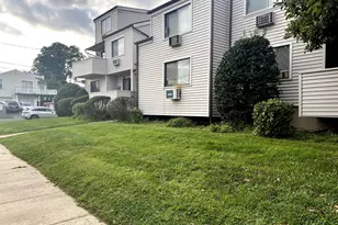 252 Harlem Ave, Bridgeport, CT 06606 - Photo 5