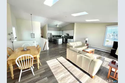 747 East Broadway, Milford, CT 06460 - Photo 5