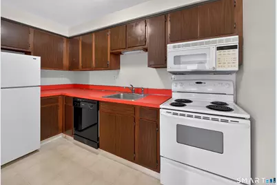 Hamre Lane, Branford, CT 06405 - Photo 11