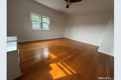 40 Travis Avenue, Stamford, CT 06905 - Photo 9