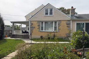 40 Travis Ave, Stamford, CT 06905 - Photo 1