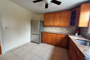40 Travis Ave, Stamford, CT 06905 - Photo 3