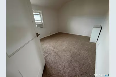40 Travis Avenue, Stamford, CT 06905 - Photo 15