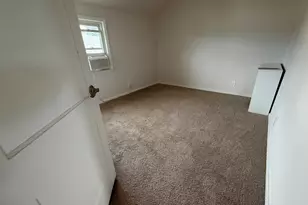 40 Travis Ave, Stamford, CT 06905 - Photo 15